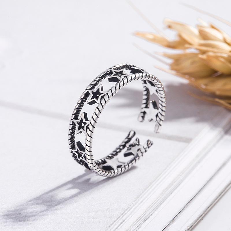 Cluster Rings Vintage Star Ring For Women Hollow Out Resizable Teen Girls Silver Color Fashion Cute Retro Jewelry Wholesale KBR104, Golden;silver
Cluster Rings Vintage Star Ring For Women Hollow Out Resizable Teen Girls Silver Color Fashion Cute Retro Jewelry Wholesale KBR104, Golden;silver