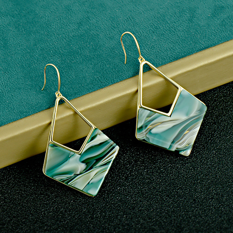 Acrylic Earrings for Women Girl Statement Resin Acetate Drop Dangle Earring Mottled Hoop Earrings Fashion Jewelry, Silver
Acrylic Earrings for Women Girl Statement Resin Acetate Drop Dangle Earring Mottled Hoop Earrings Fashion Jewelry, Silver