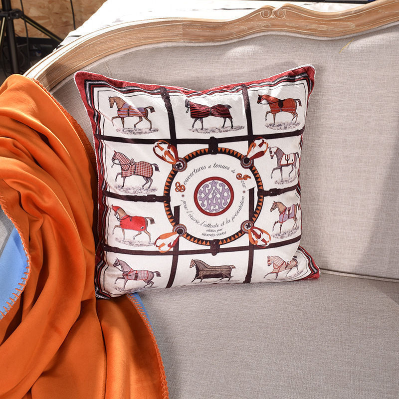French light luxury velvet double-sided printing pillow cushion sofa by model room decoration office waist back, Style 1
French light luxury velvet double-sided printing pillow cushion sofa by model room decoration office waist back, Style 1