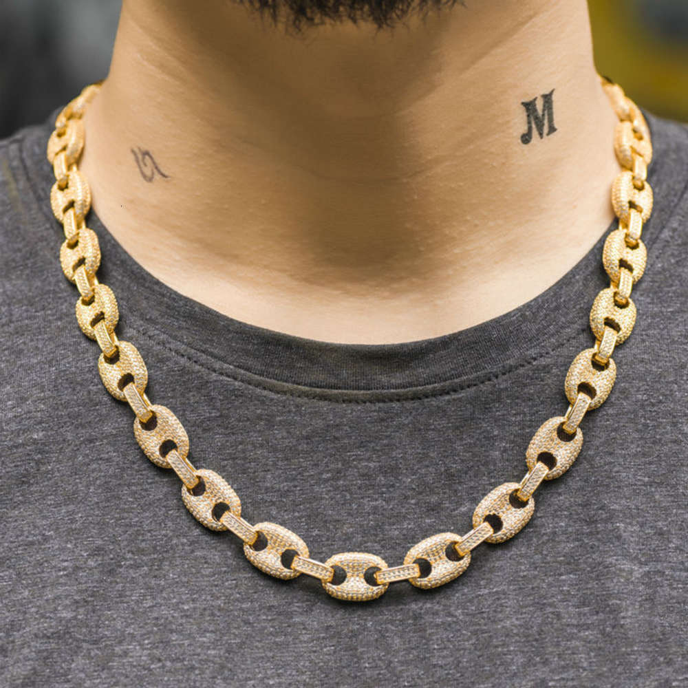 Necklace European and American hip hop trendsetter men's oval Cuba net red diamond jewelry, Silver
Necklace European and American hip hop trendsetter men's oval Cuba net red diamond jewelry, Silver