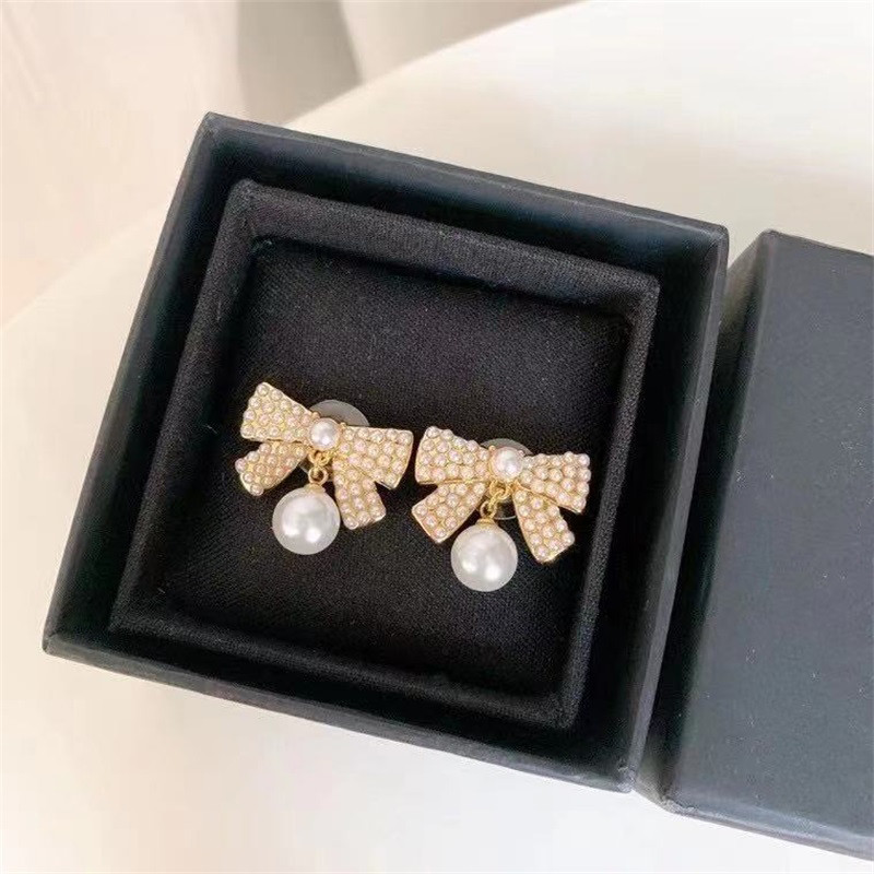 Pearls earrings Back designer luxury ladies gilded diamonds 925 silver needle bowknot earring with gift box X0907C