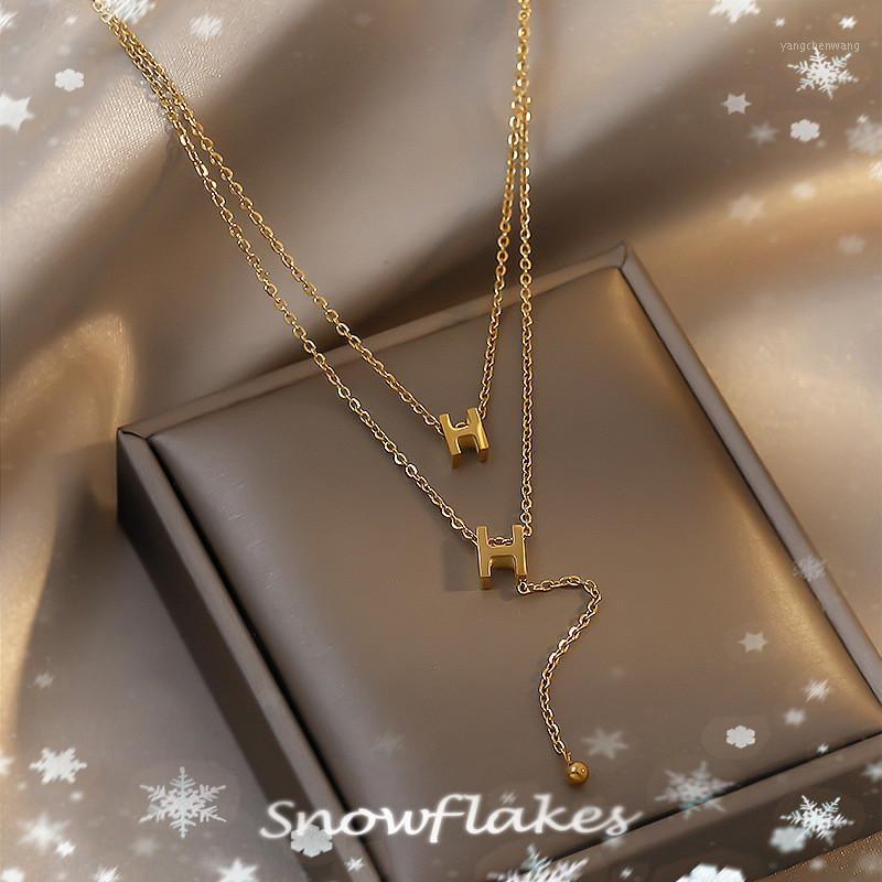 Chains Letter Necklace Female Light Luxury Niche Design Sense Temperament Clavicle Chain
Chains Letter Necklace Female Light Luxury Niche Design Sense Temperament Clavicle Chain
