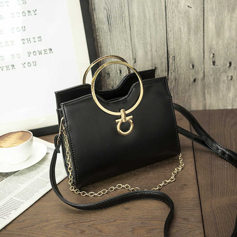 Advanced women's 2021 new niche Design Hand foreign style shoulder fashion trend messenger bag, Red
Advanced women's 2021 new niche Design Hand foreign style shoulder fashion trend messenger bag, Red