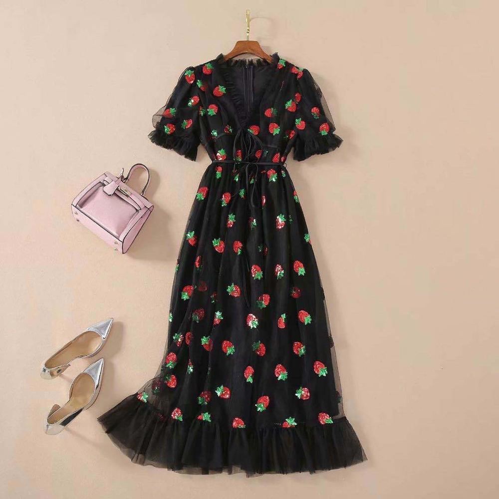 Sexy V-Neck Belt Strawberry stamping Short Sleeve Party Mid-Length Dress Net Yarn Summer Women'S Clothing 210506