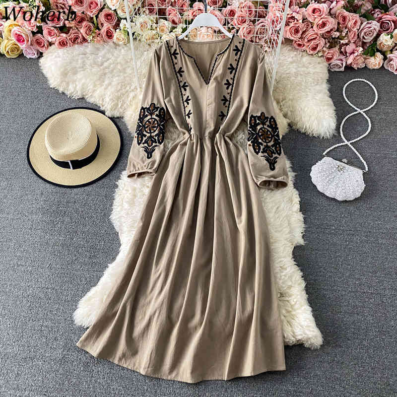 Vintage Vestidos Floral Embroidery Beach Style Lantern Sleeve Summer Dresses A-line High Waist Woman Dress Korean Chic 210519