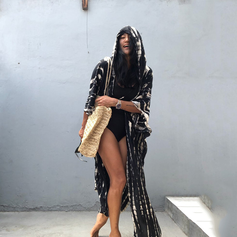 Bohemian Printed Women Beach Dress Bathing Suit Cover Up Summer Tunic For Hooded Beachwear Robe de plage Kaftan A747 210420