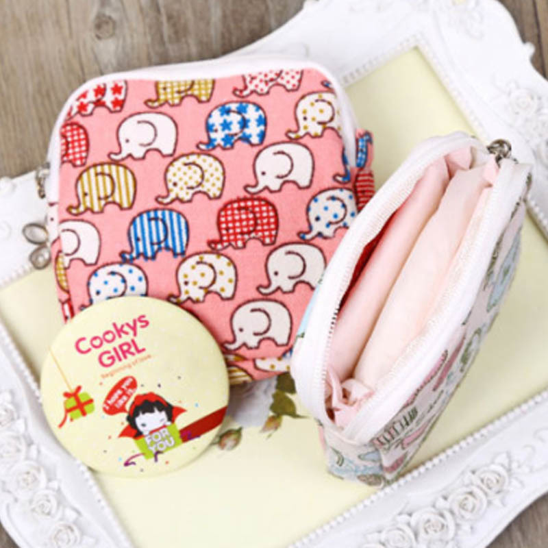11*11CM Small Wallet Napkin Towel Bags Girls Purses Card Holder Multifunction Portable Sanitary Pad Organizer 1 PCS