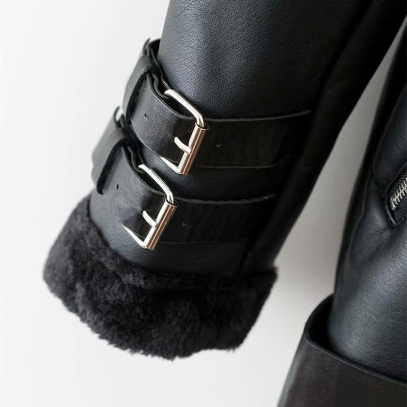 Vintage Woman Faux Leather Coat with Fur Fashion Ladies Winter Thick Motorcycle Outwear Female Warm Zipper Jacket 210515