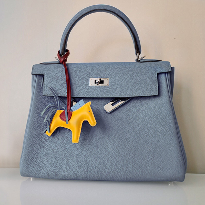 bag genuine leather womens bag 2021 new togo lychee pattern leather one-shoulder crossbody portable bag bridal
bag genuine leather womens bag 2021 new togo lychee pattern leather one-shoulder crossbody portable bag bridal