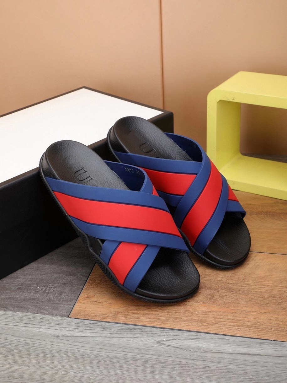 2021 new designer men's fashionable all-match slippers, fashionable all-match men's classic sandals with packaging
2021 new designer men's fashionable all-match slippers, fashionable all-match men's classic sandals with packaging