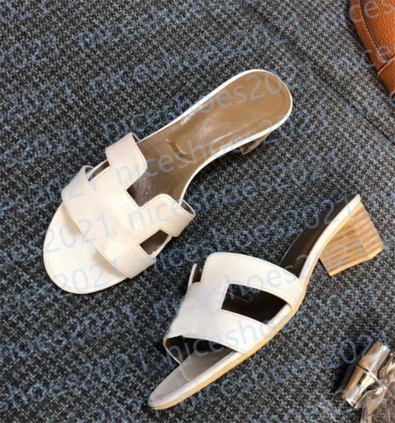 2021 Designer luxury slippers shoesalon ladies sandals women genuine leather flat Oran party wedding outdoor shoes 524-69, Xo01
2021 Designer luxury slippers shoesalon ladies sandals women genuine leather flat Oran party wedding outdoor shoes 524-69, Xo01