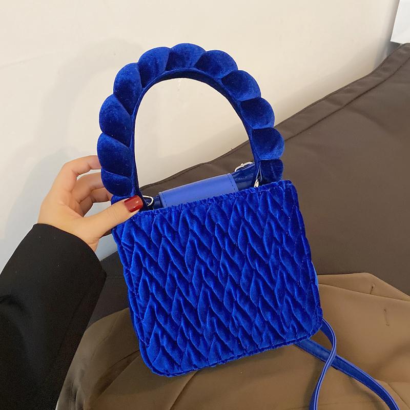Evening Bags Brand Designer Mini Cotton Flap Crossbody With Short Handle For Women 2022 Simple Fashion Shoulder Purses And Handbags Blue
Evening Bags Brand Designer Mini Cotton Flap Crossbody With Short Handle For Women 2022 Simple Fashion Shoulder Purses And Handbags Blue
