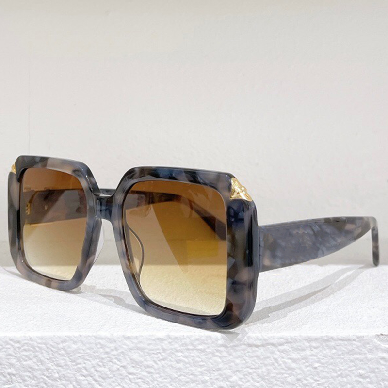 Sunglasses for women Z2311E spring and summer fashion square frame mirror legs with golden letters designer glasses travel party anti-UV400 carry original box
Sunglasses for women Z2311E spring and summer fashion square frame mirror legs with golden letters designer glasses travel party anti-UV400 carry original box