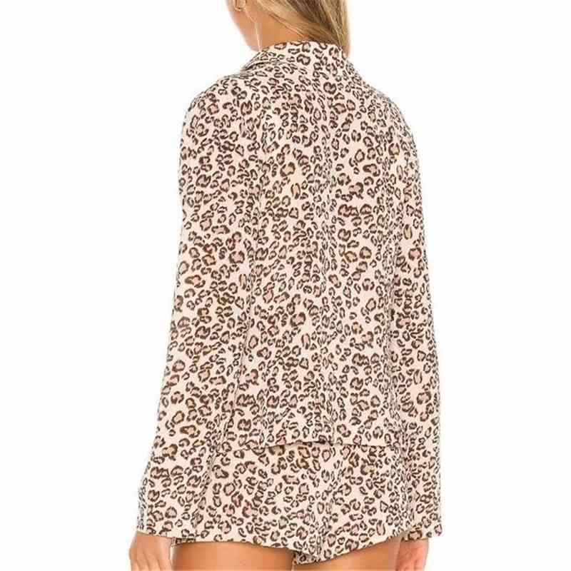 Streetwear Women Leopard Print Shirts Fashion Ladies Khaki Notched Collar Tops Causal Female Chic Button Blouses 210430