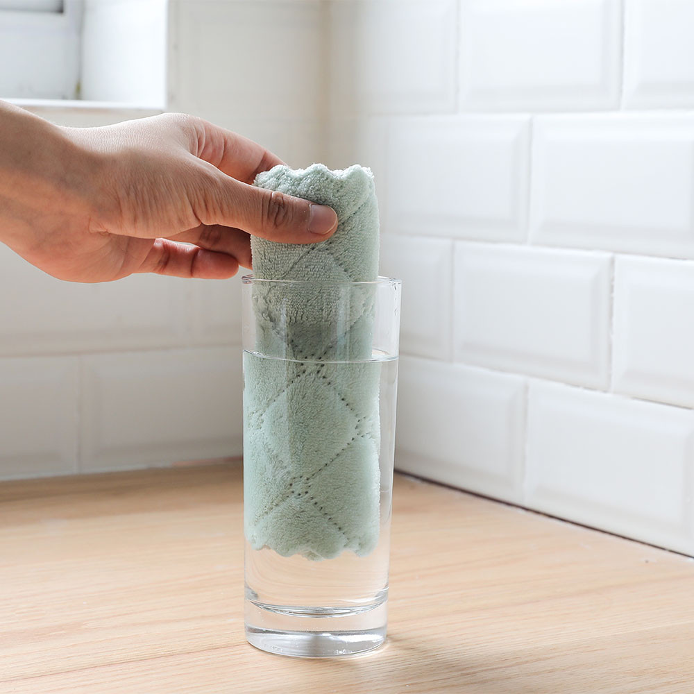 Coral non-stick oil velvet hanging hand towels kitchen dishclout cleaning towel home kitchen cleaning cloth gout transport