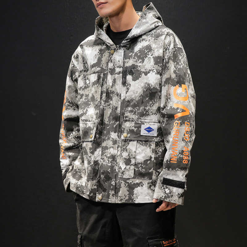 Arrival Mens Jacket Fashion Camouflage Male Outerwear Coat Mens Clothing Trend Of Mens Hooded Loose Bomber Jacket M-5XL 210528