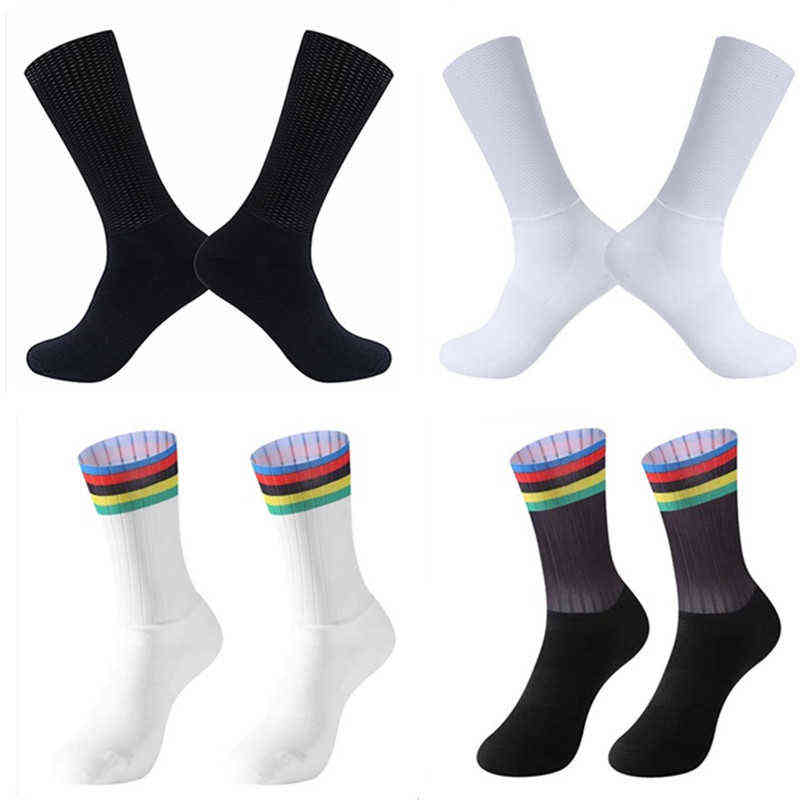 4PC Anti Slip seamless Cycling Socks Integral Moulding High-tech Bike Sock Compression Bicycle Outdoor Running Sport Socks Y1201, Blue and blue
4PC Anti Slip seamless Cycling Socks Integral Moulding High-tech Bike Sock Compression Bicycle Outdoor Running Sport Socks Y1201, Blue and blue