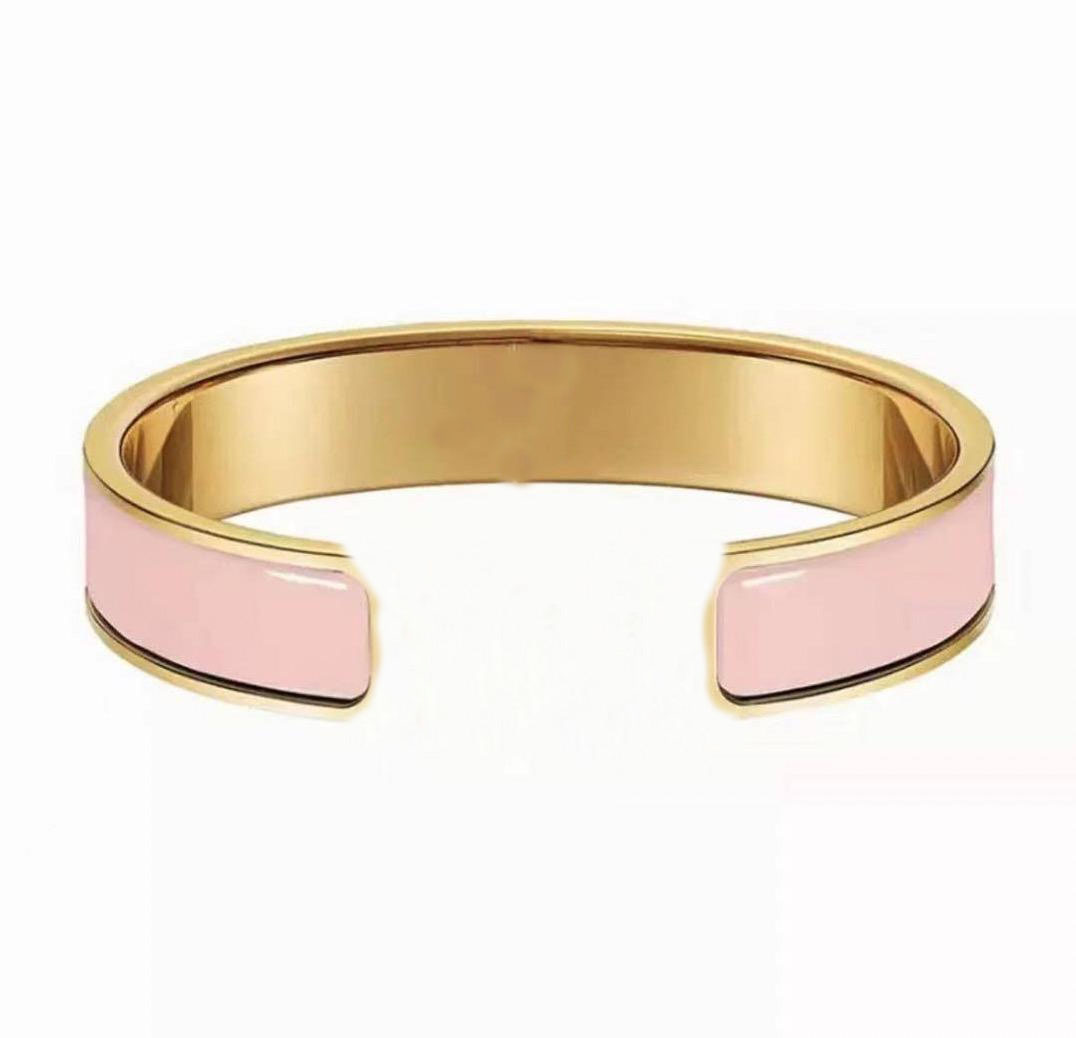 Fashion classic H open hard body Bangles inlaid ceramic rose gold couple creative bracelet high quality jewelry with exquisite packaging gift box
Fashion classic H open hard body Bangles inlaid ceramic rose gold couple creative bracelet high quality jewelry with exquisite packaging gift box