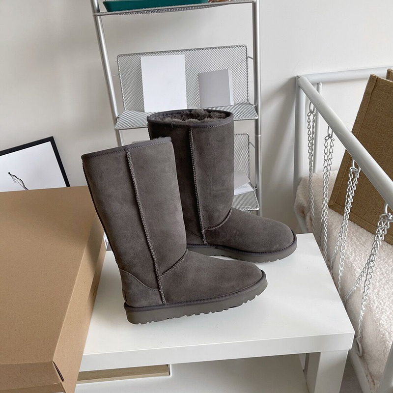 2021 Classic Real Sheepskin Suede Leather Woman Casual Winter Snow Boots for Women Sheep Wool Fur Lined dgsgfrr Shoes Waterproof, Black logo
2021 Classic Real Sheepskin Suede Leather Woman Casual Winter Snow Boots for Women Sheep Wool Fur Lined dgsgfrr Shoes Waterproof, Black logo