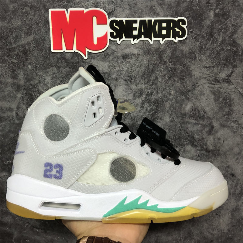 Top Quality White Sail Wings Jumpman 5 5s Top 3 Fire Red Oregon Men Basketball Shoes Michigan Oil Grey Running Sneakers Men Sport Trainers779T