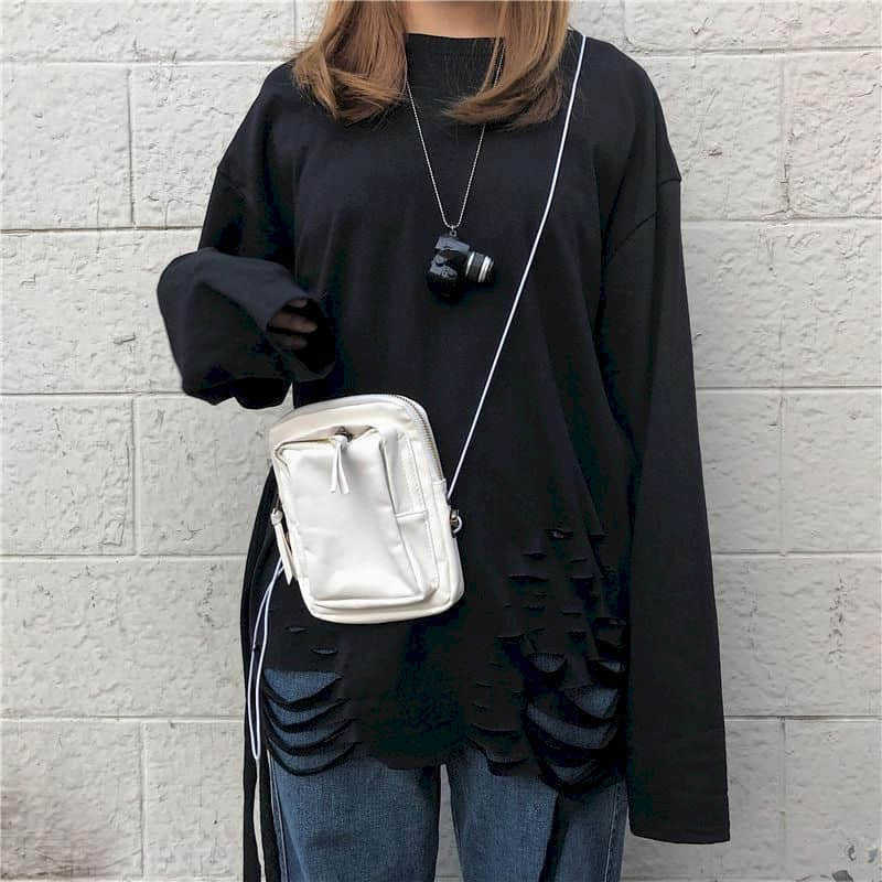 Long-sleeved T-shirt men and women wear bottoming shirt in the hole dark high street hip-hop loose Korean trend couple outfits 210526