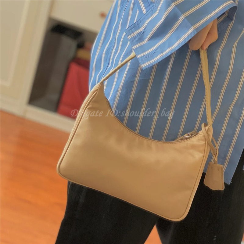 Purses Handbag Shoulder Bags Nylon Wallets Crossbody Half Moon Hobos Tote Underarm Armpit Backpack Purse Wallet Totes Women Bag 2021 Luxurys Designers Handbags, Box;not sold separately 
Purses Handbag Shoulder Bags Nylon Wallets Crossbody Half Moon Hobos Tote Underarm Armpit Backpack Purse Wallet Totes Women Bag 2021 Luxurys Designers Handbags, Box;not sold separately