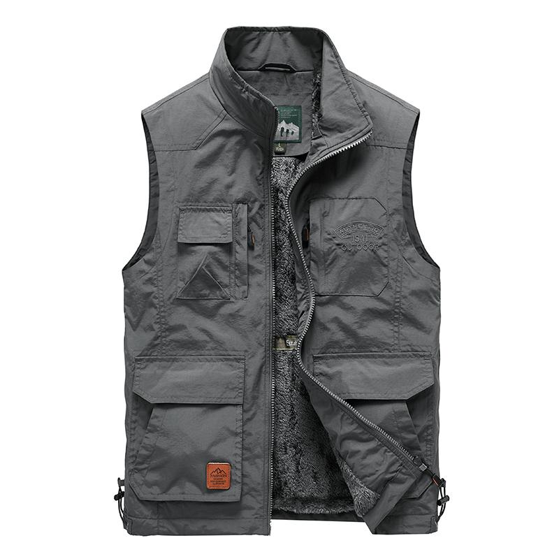Men's Jackets High Quality Manufacture Sleeveless Down Vest Jacket Soft Well Warm Body Velvet Coat And For Winter, Black;brown
Men's Jackets High Quality Manufacture Sleeveless Down Vest Jacket Soft Well Warm Body Velvet Coat And For Winter, Black;brown