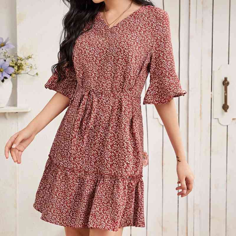 Women pleated Dresses Summer V Neck Floral Printed Boho Beach Ruffle Short Sleeve A Line Mini Wrap Sundress Robe 210524, Burgundy
Women pleated Dresses Summer V Neck Floral Printed Boho Beach Ruffle Short Sleeve A Line Mini Wrap Sundress Robe 210524, Burgundy
