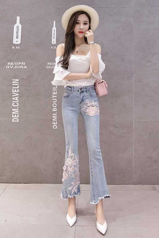 Stretchy Plus Size Women Flare Jeans Pants Pearls Tassels Flower Embroidery Denim Skinny Woman High Waist Mom 210922