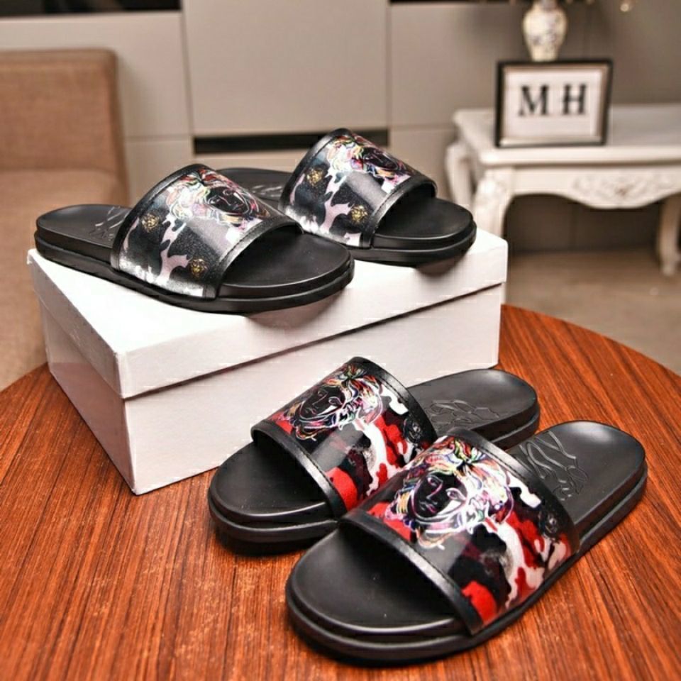 2021 New Trend Versatile Casual Men Slippers with Leather Upper, Comfortable Rubber Wear-resistant Sole A0vs, Black
2021 New Trend Versatile Casual Men Slippers with Leather Upper, Comfortable Rubber Wear-resistant Sole A0vs, Black