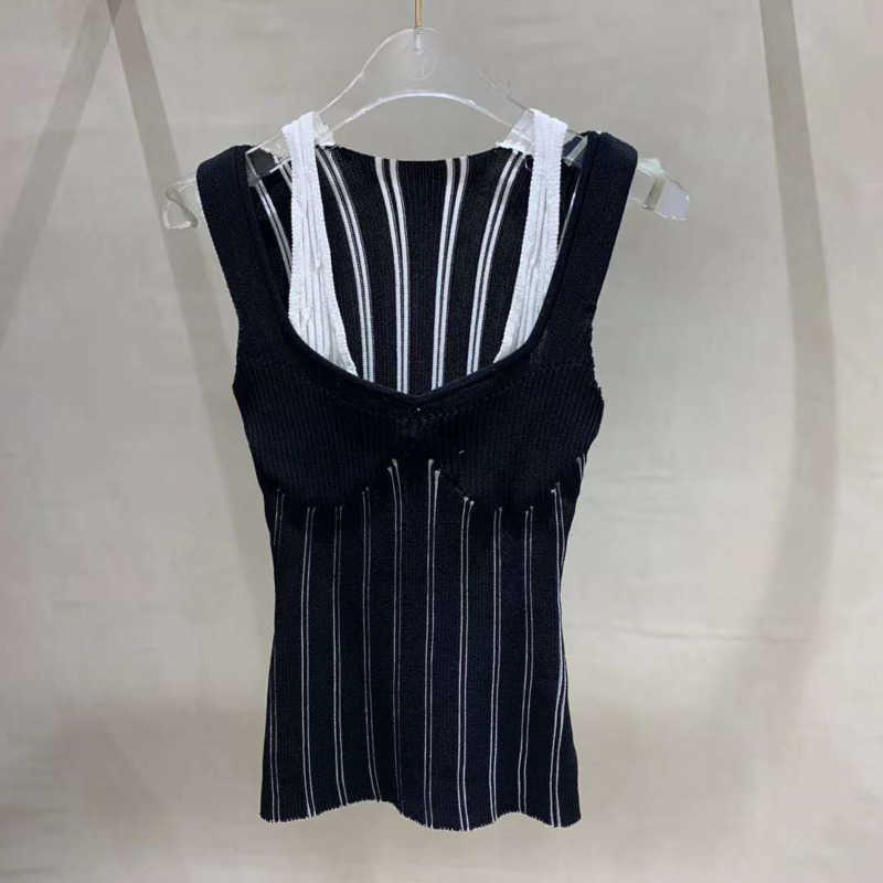 DEAT Summer Fashion Casual Knitted Skinny V-neck Solid Slim Sexy Sleeveless Top Vest Women SD588 210625