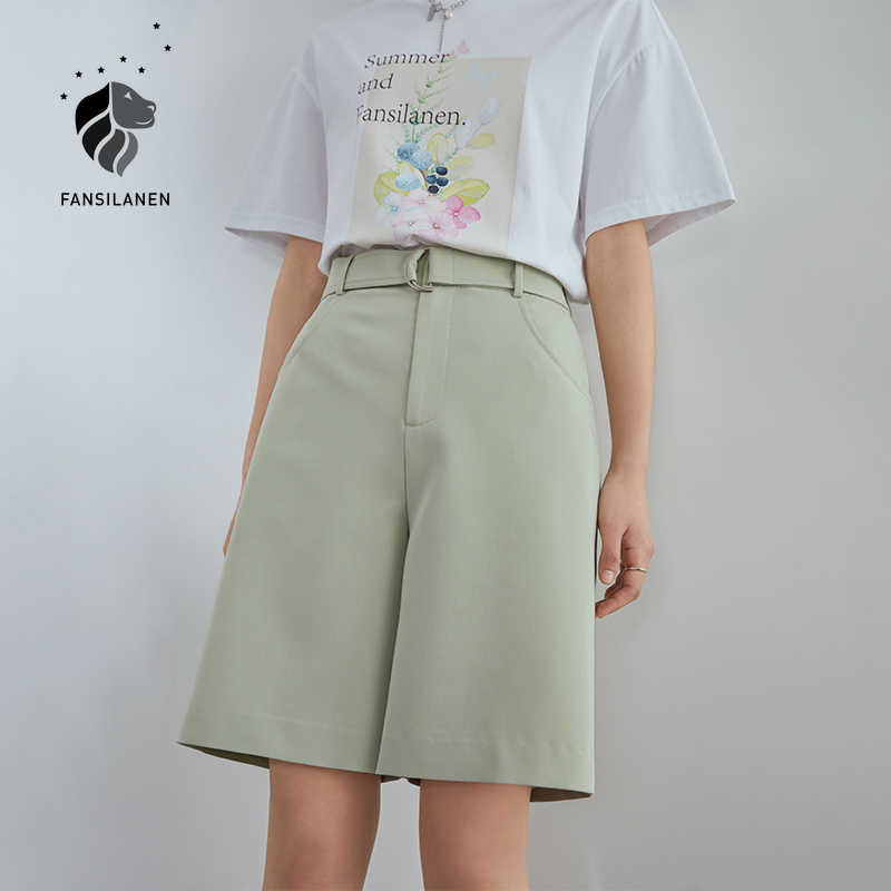 FANSILANEN Green Office Ladies Casual Shorts Women Summer Straight Loose Wide-leg Pants Drape High Waist Five-point 210607, Light green
FANSILANEN Green Office Ladies Casual Shorts Women Summer Straight Loose Wide-leg Pants Drape High Waist Five-point 210607, Light green