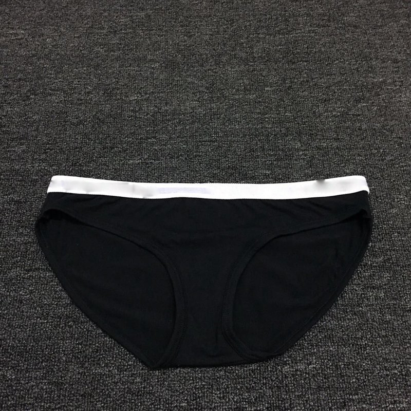Designer Women Shorts slip Thongs Briefs Sexy Lingerie Comfortable Breathable Cotton Modal Woman Underwear Panties High Quality UPC61T, Black
Designer Women Shorts slip Thongs Briefs Sexy Lingerie Comfortable Breathable Cotton Modal Woman Underwear Panties High Quality UPC61T, Black