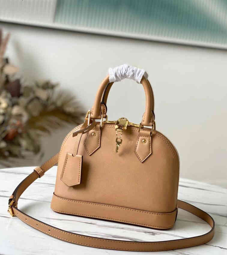 m58638 quality fashion mono bag purses women classic zipper handbags tote luxurys lady chain shouldermetal embossed patent leather shell
m58638 quality fashion mono bag purses women classic zipper handbags tote luxurys lady chain shouldermetal embossed patent leather shell