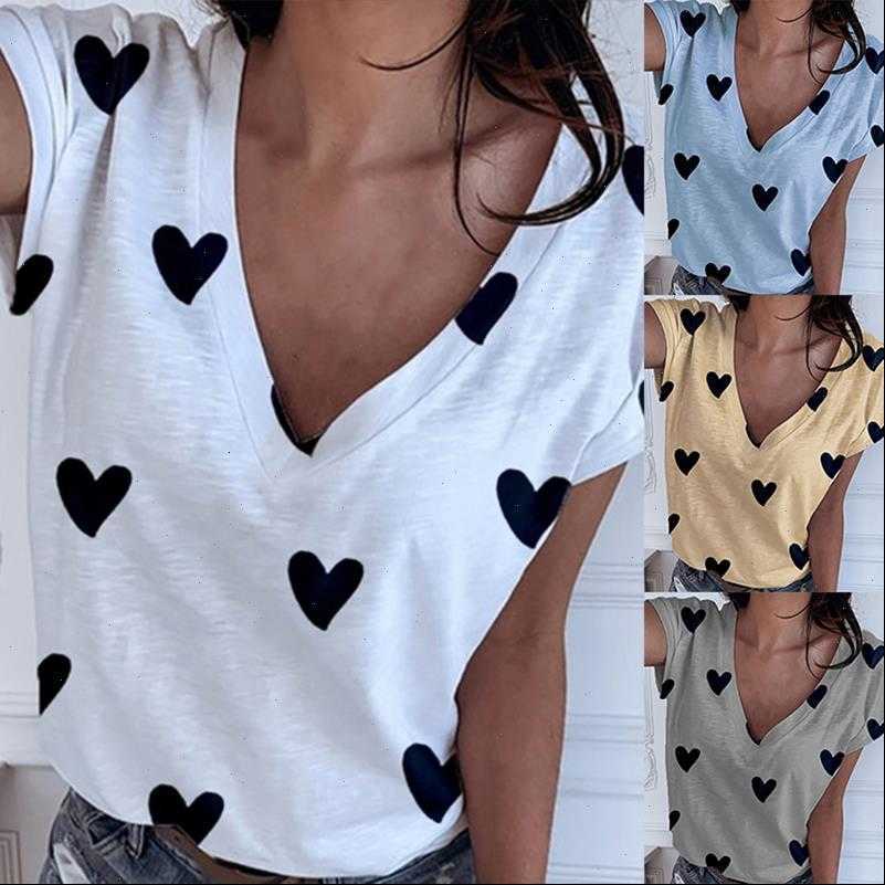 heart print plus size casual women blouses summer short sleeve loose streetwear blusa clothing, White
heart print plus size casual women blouses summer short sleeve loose streetwear blusa clothing, White