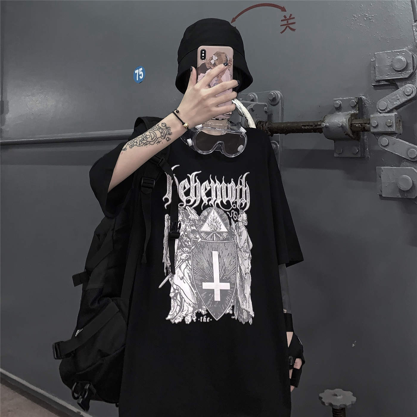 QWEEK Goth Harajuku Tshirt Emo Style Mall Goth Tops Summer Punk Rock Gothic Graphic T Shirts Streetwear Black Tops Clothes 210406