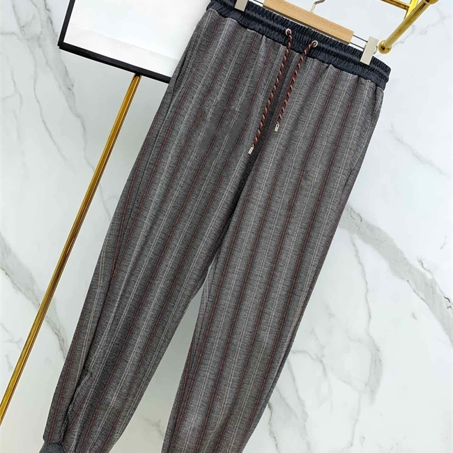 2021 new trendy brand ladies casual pants sweatpants fabric comfortable and fashionable all-matchq 7138t, Black;white
2021 new trendy brand ladies casual pants sweatpants fabric comfortable and fashionable all-matchq 7138t, Black;white