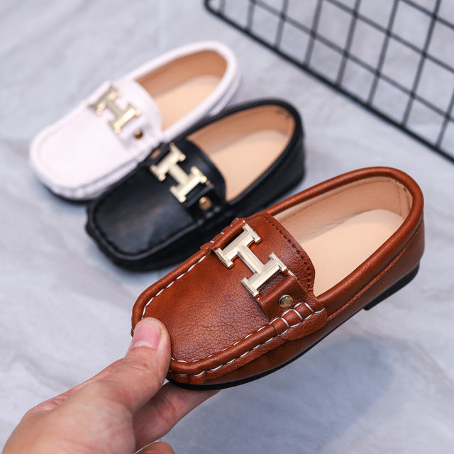 Children Peas New Boy Small PU British Wind leather Child loafers Soft bottom White toddler Casual shoes 3 Color Choose, Black;red
Children Peas New Boy Small PU British Wind leather Child loafers Soft bottom White toddler Casual shoes 3 Color Choose, Black;red