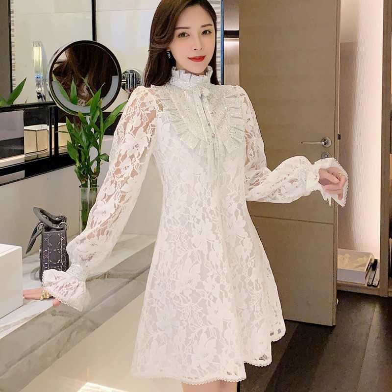 High Quality Runway Spring Vintage Elegant Sequined Lace Ruffles Stand Collar Dress Vestido Waist Party Female 210526, Picture color
High Quality Runway Spring Vintage Elegant Sequined Lace Ruffles Stand Collar Dress Vestido Waist Party Female 210526, Picture color