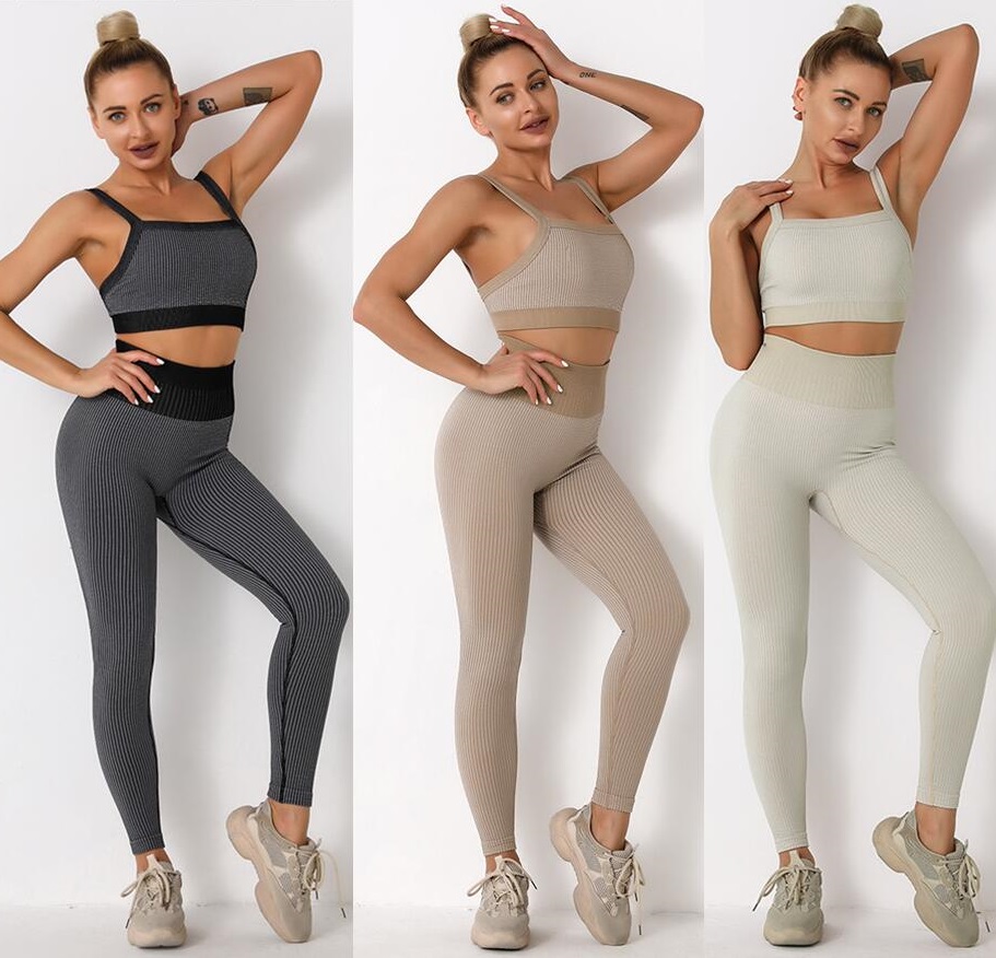 Tracksuits Designer yoga wear Womens Suit Gym outfits Sportwear Fitness Align pant Leggings workout set tech fleece runner woman sexy t shirts new style for girls bra, Beige
Tracksuits Designer yoga wear Womens Suit Gym outfits Sportwear Fitness Align pant Leggings workout set tech fleece runner woman sexy t shirts new style for girls bra, Beige
