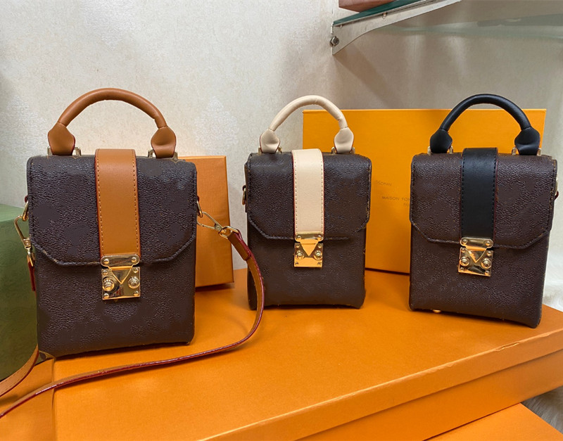 Fashion Luxury Mini Smartphone Bags Designers Mini-size Crossbody Phone Bag Single Shoulder with Silk Small Wallets Purses Shopping Classic Cross Body, Extra shipping (not for sale)
Fashion Luxury Mini Smartphone Bags Designers Mini-size Crossbody Phone Bag Single Shoulder with Silk Small Wallets Purses Shopping Classic Cross Body, Extra shipping (not for sale)