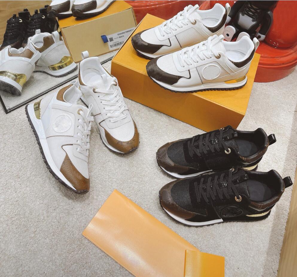 Designer sneakers leather casual run away shoes Women men shoe genuine leathers fashion Mixed color box 35-45, Color 1
Designer sneakers leather casual run away shoes Women men shoe genuine leathers fashion Mixed color box 35-45, Color 1