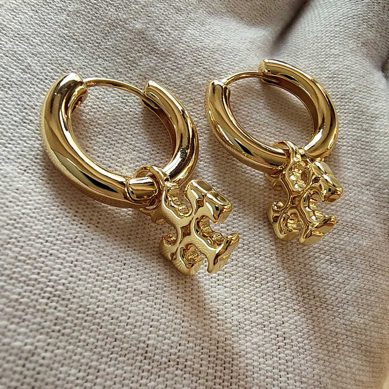 jewelry 2020 temperament personality simple style TB national geometric Gold earrings Ear ornaments, Golden
jewelry 2020 temperament personality simple style TB national geometric Gold earrings Ear ornaments, Golden