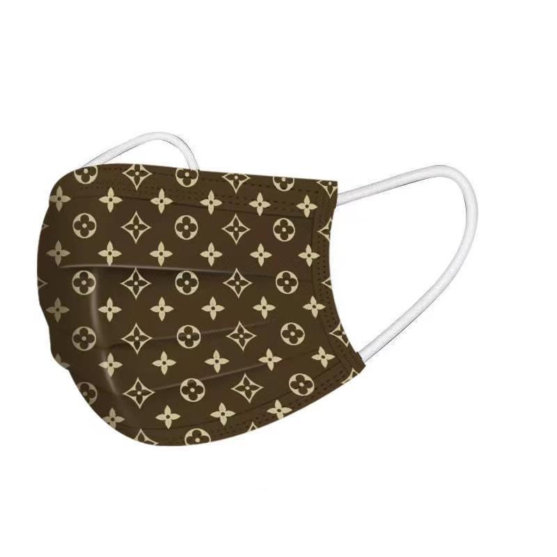 Designer style mask, clean protection, high quality one-time printing, factory direct sales
Designer style mask, clean protection, high quality one-time printing, factory direct sales