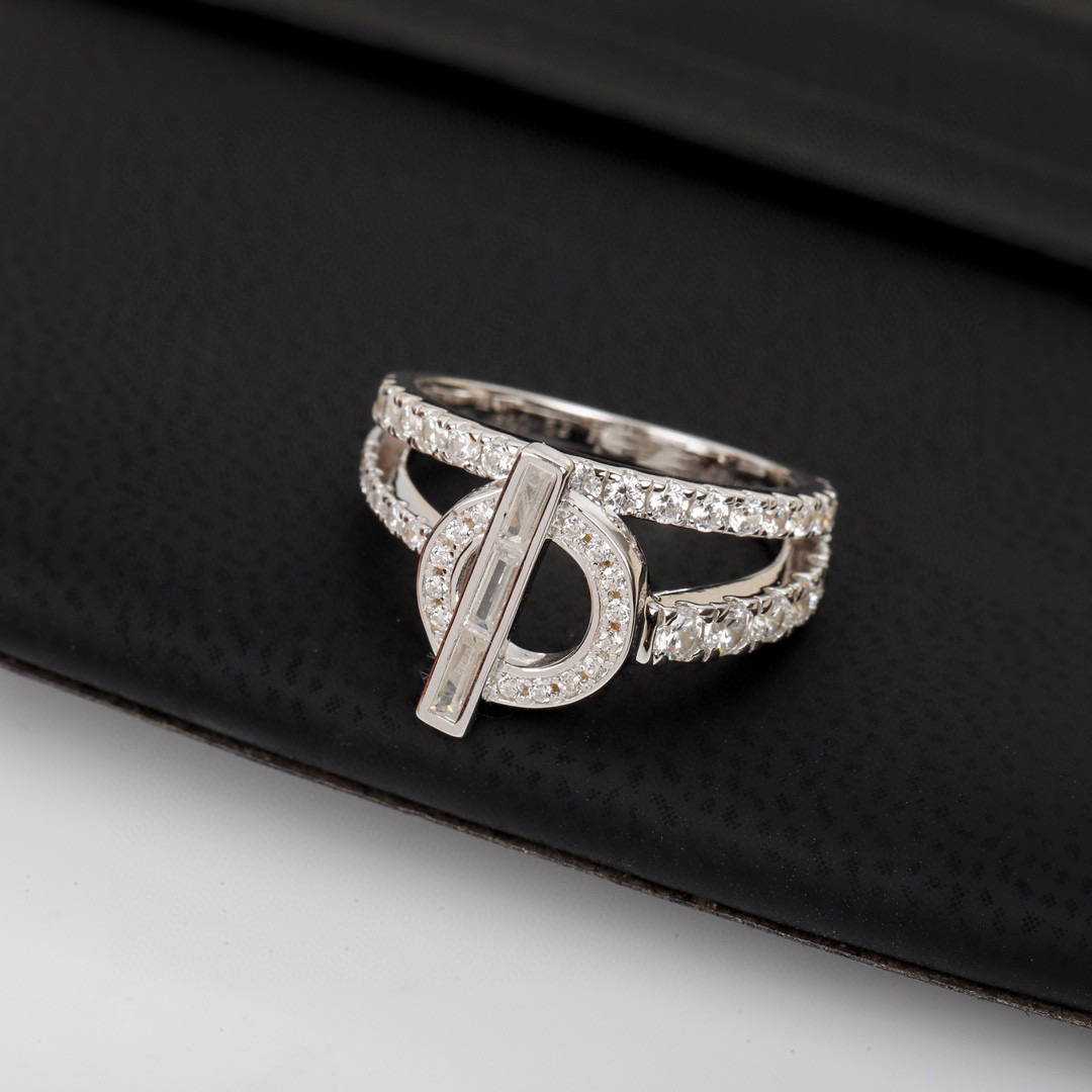 Pure 925 Sterling Silver Jewelry For Women Lock Rings Luxury Brand Quality Party Wedding Jewelry Engagement Hoop Full Diamond O T Design
Pure 925 Sterling Silver Jewelry For Women Lock Rings Luxury Brand Quality Party Wedding Jewelry Engagement Hoop Full Diamond O T Design
