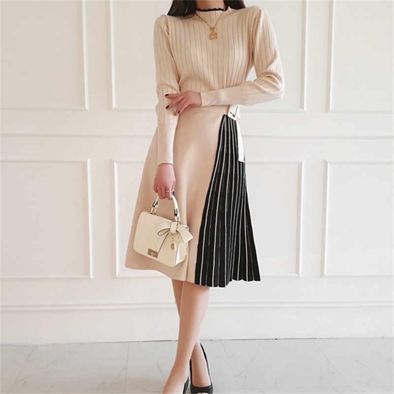 Fashion Women Solid Colors Knitted Dress Elegant O-Neck Long Sleeves Party Bottoming Big Swing Pleated Vestidos 210603, Picture color
Fashion Women Solid Colors Knitted Dress Elegant O-Neck Long Sleeves Party Bottoming Big Swing Pleated Vestidos 210603, Picture color
