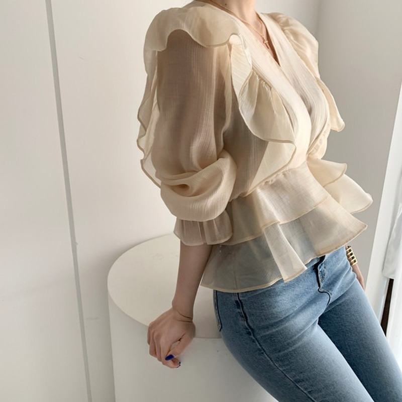 Fashion Female Vintage Slimming Chiffon Blouse Ruffled Deep V-neck Silk Shirt Solid Sweet Flare Sleeve Woman's 10334 210518