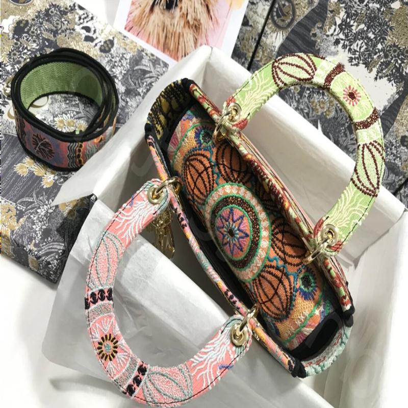 Classic Purse Designer Handbags High-quality Marmont Wave Shoulder Pattern Bag Crossbody Original Lady Leather Chain Tote Ladie Kdiet, D1
Classic Purse Designer Handbags High-quality Marmont Wave Shoulder Pattern Bag Crossbody Original Lady Leather Chain Tote Ladie Kdiet, D1