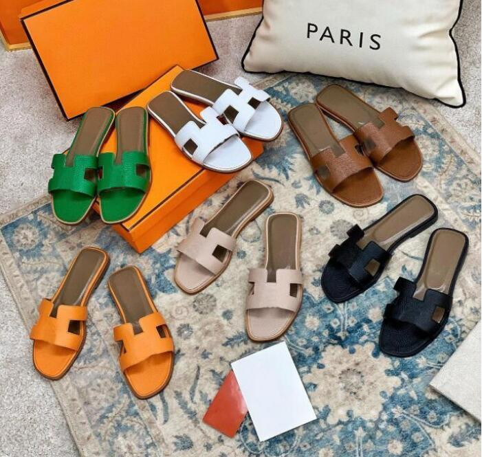 2021 Newest Top Women Mules Slippers Designer leather Sandals Summer Outdoor Peep Toe Casual Slipper Letter Stylist Shoes With Box Y113
2021 Newest Top Women Mules Slippers Designer leather Sandals Summer Outdoor Peep Toe Casual Slipper Letter Stylist Shoes With Box Y113
