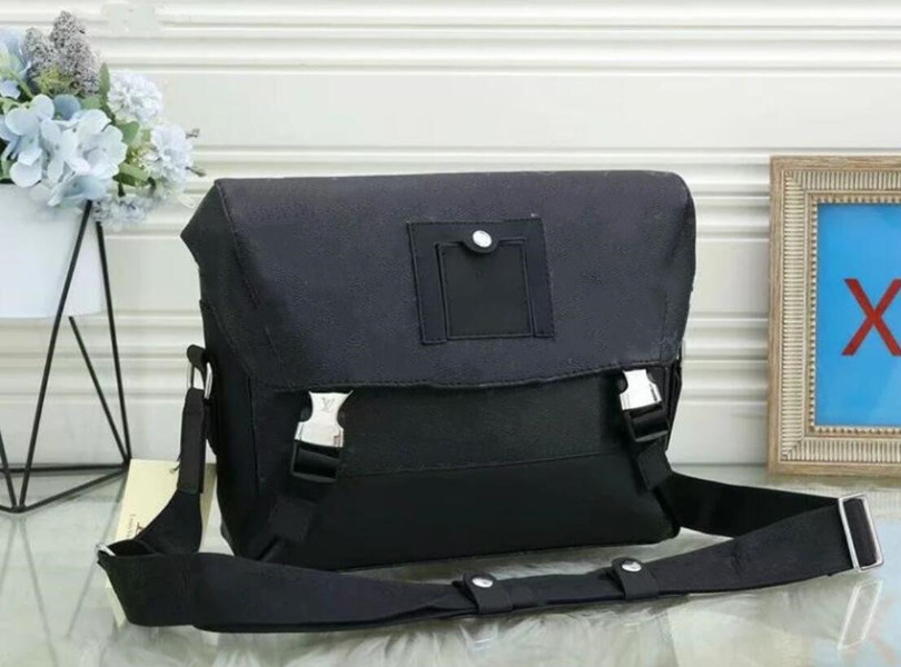 high quality Mens Messenger Bag PU Leather Designer Bags Black Briefcases Brand Crossbody Shoulder Purses with Small Purse Fashion Style, Black flower
high quality Mens Messenger Bag PU Leather Designer Bags Black Briefcases Brand Crossbody Shoulder Purses with Small Purse Fashion Style, Black flower